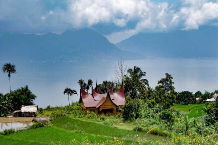 Batang dikunjungi wana lokasi seru