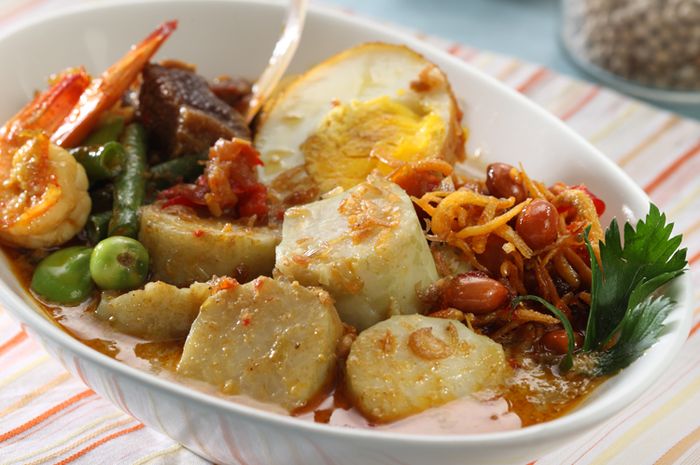 Lontong medan