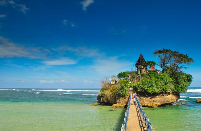 Malang wisata pulau sempu tempat timur segara anakan pemandangan batu pantai terfavorit nganjuk surabaya daftar sekitarnya tujuan jawatimur keren bokek