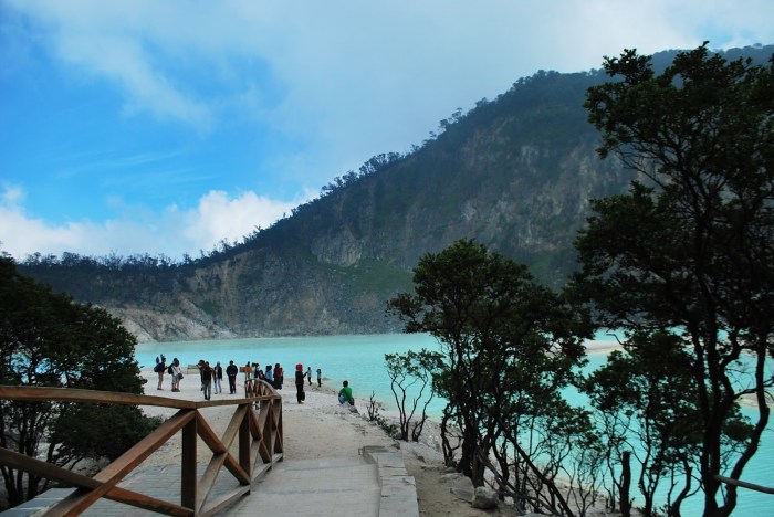 Kawah putih bandung