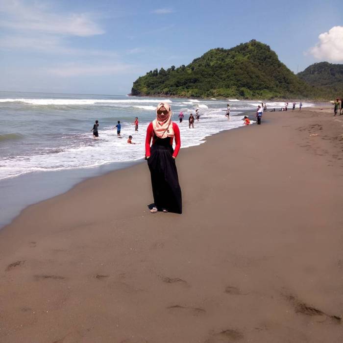 Pantai suwuk