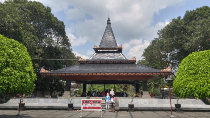 Makam bung karno