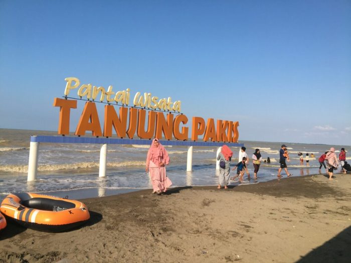 Pantai pakis