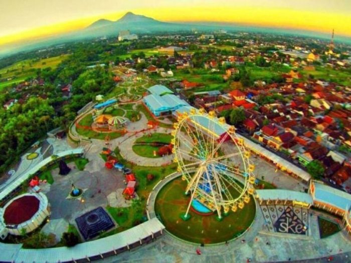 Sindu kusuma edupark