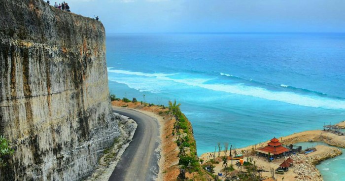 Pantai melasti ungasan