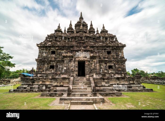 Candi plaosan yogyakarta kembar