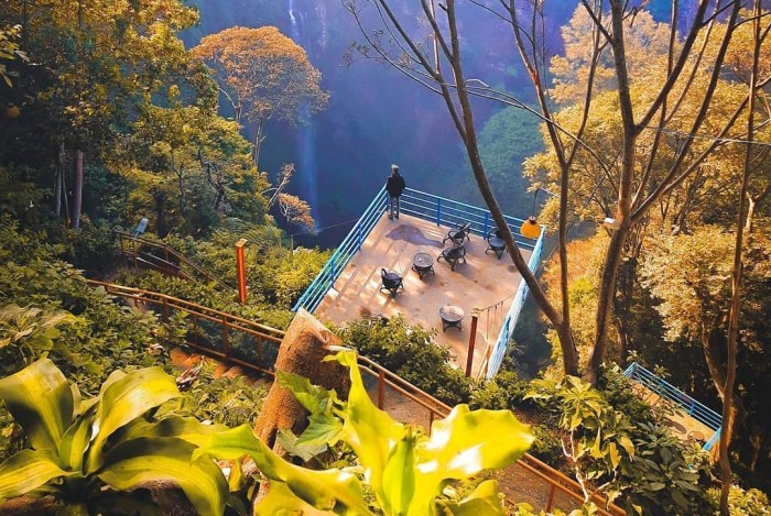 Curug cimahi bandung wisata alam istimewa barat