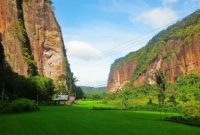 Harau lembah payakumbuh dolanyok peta lokasi keindahan penginapan legenda terdekat terjun