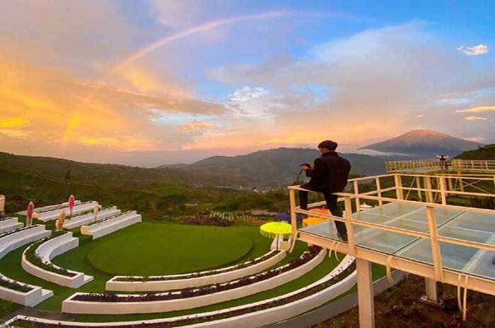 Dieng wisata prau gunung sunrise wajib dikunjungi terbaik pendakian pesona pariwisata tengah jawa